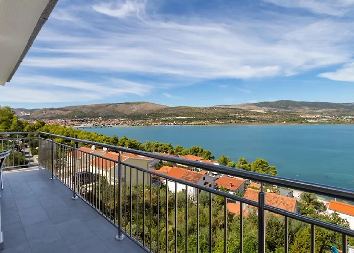 Petar * Trogir